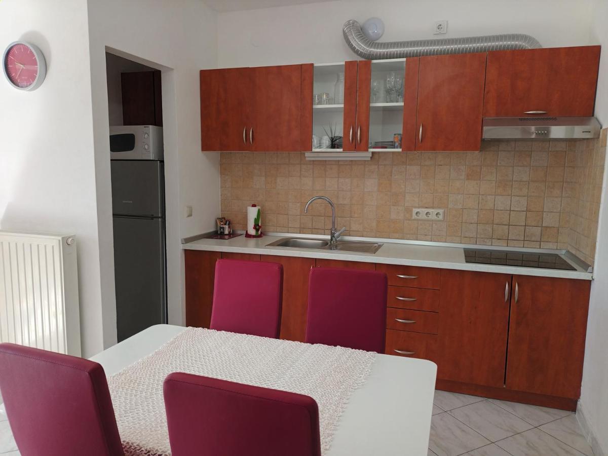 Sea & Honey Apartment คิร์ก ภายนอก รูปภาพ