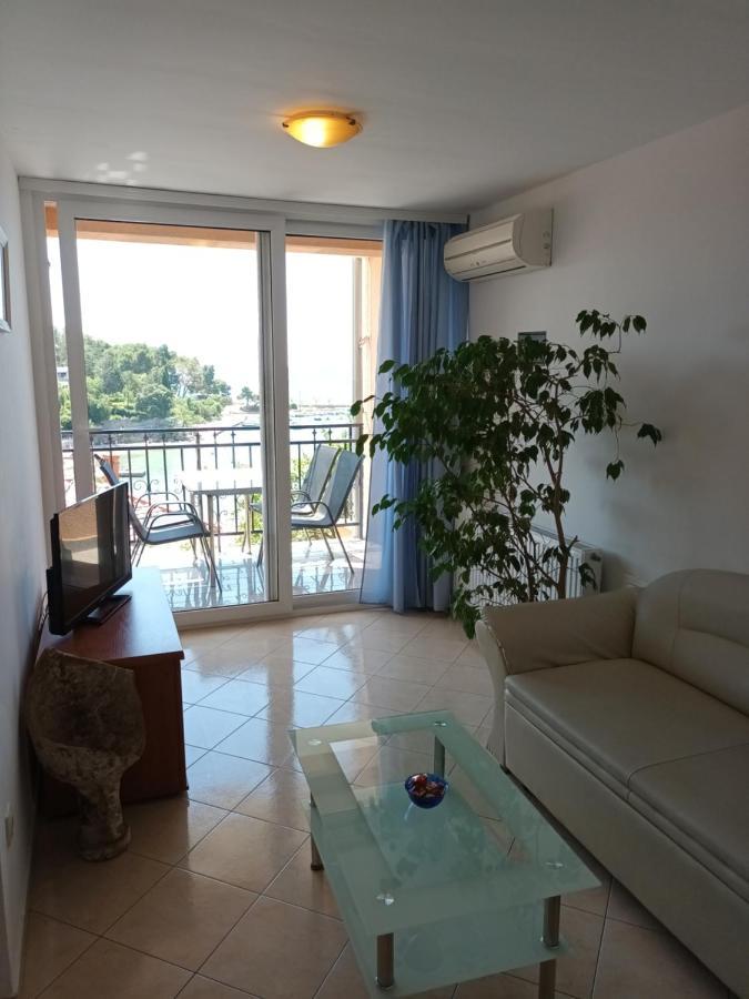 Sea & Honey Apartment คิร์ก ภายนอก รูปภาพ