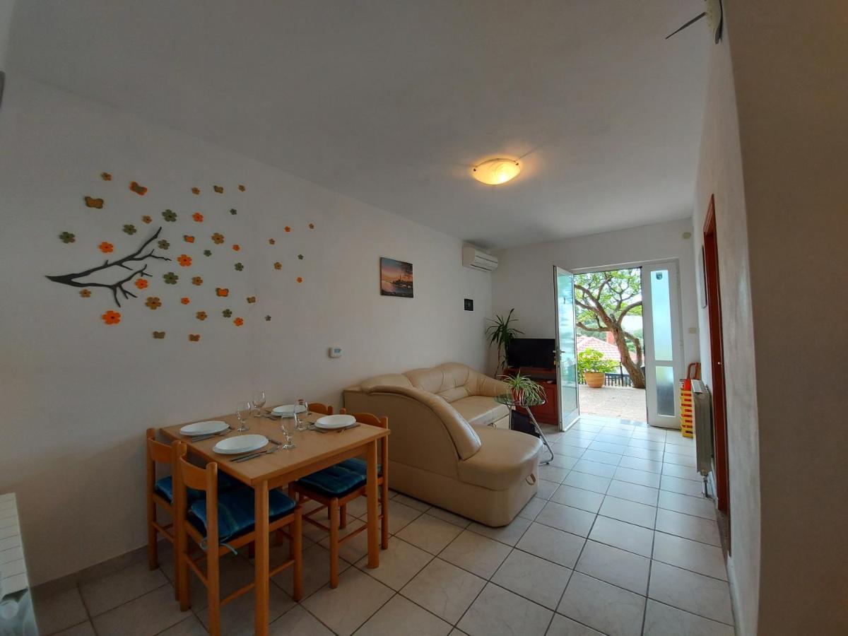 Sea & Honey Apartment คิร์ก ภายนอก รูปภาพ